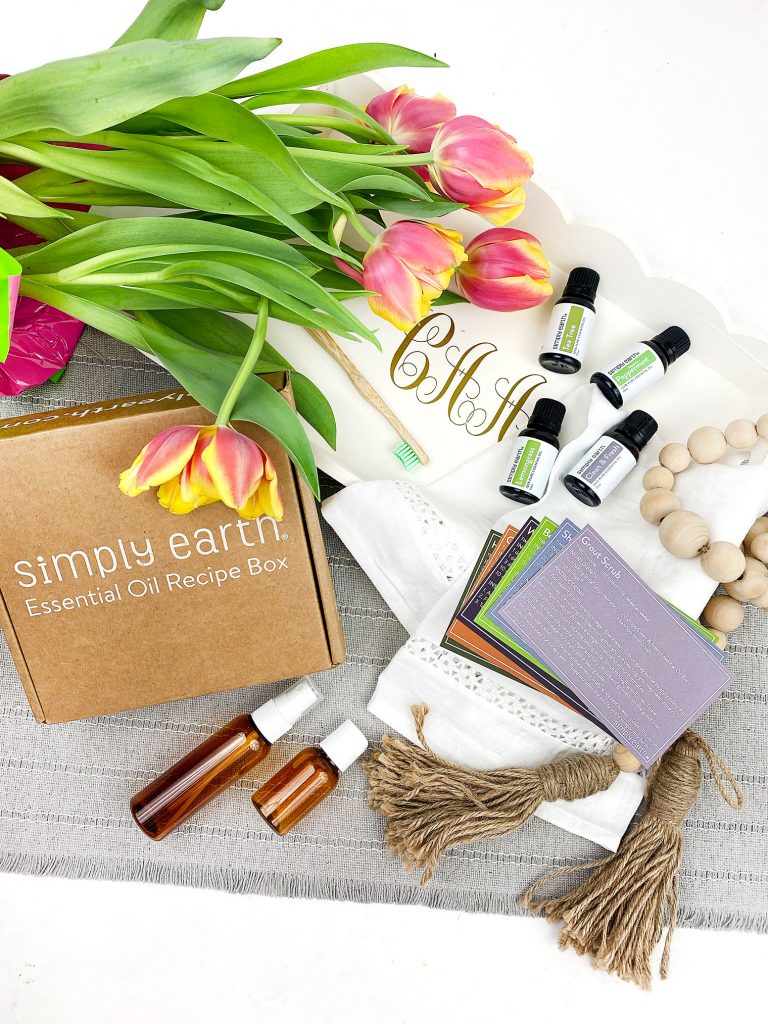 Simply Earth Box {April 2020 Box}