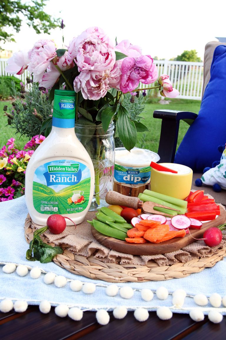 Dip into the Summer w/ this Delicious Veggie Board