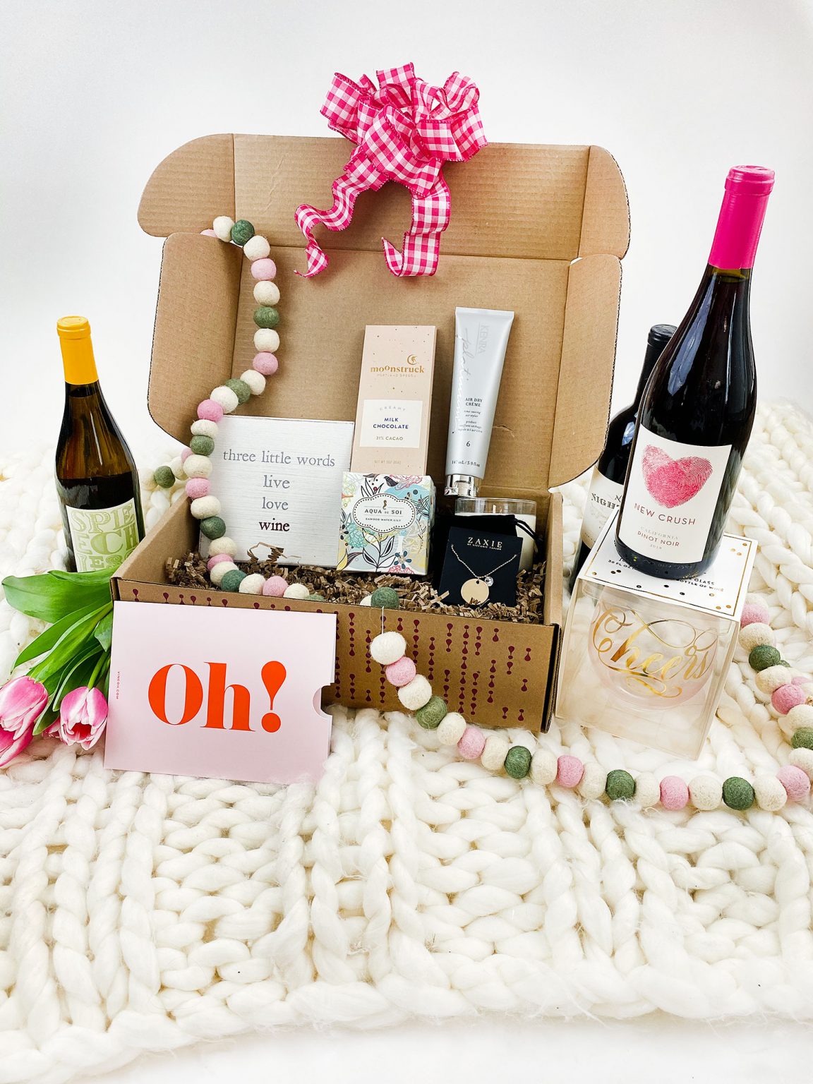 Oh! La La Box {vine Oh! Subscription Box} - Curlycraftymom.com