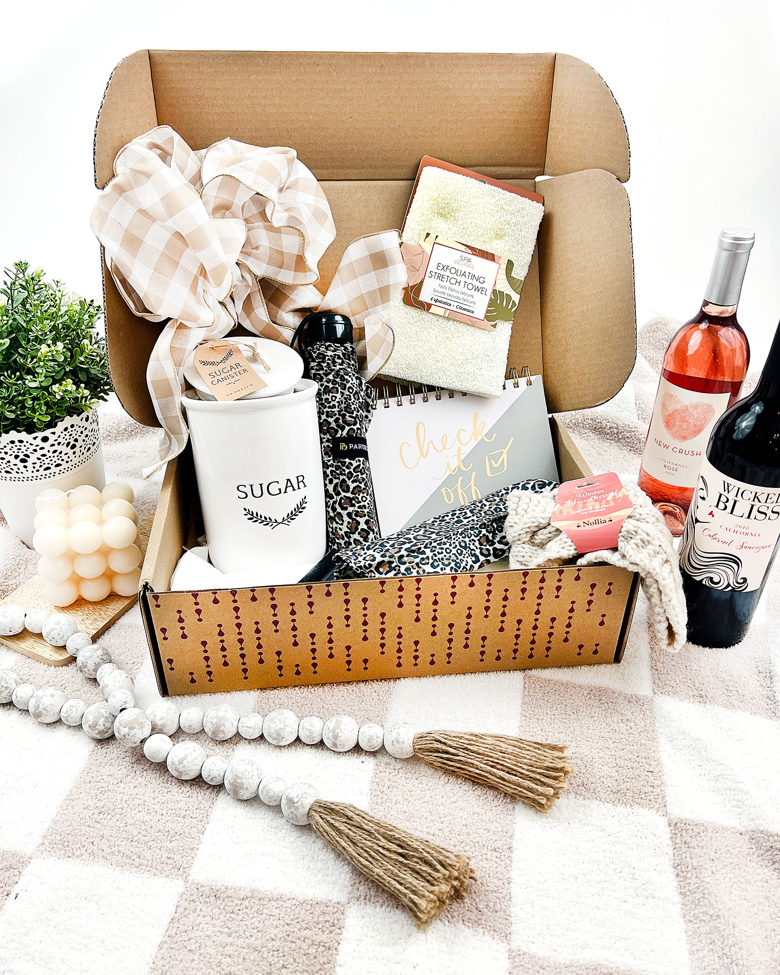 Vine Oh! Oh! La La! Wine & Lifestyle Subscription Box