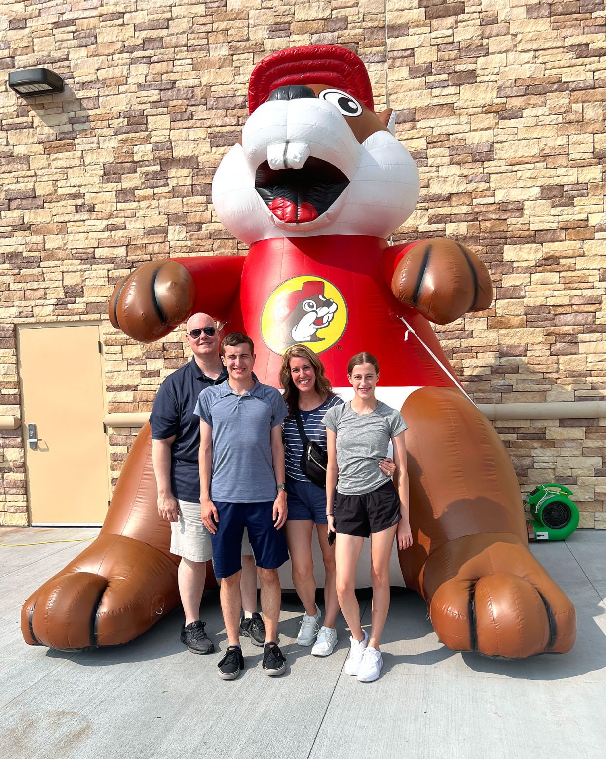 Buc-ee's (Nation's Largest), Dollyworld & Gatlinburg {Gatlinburg, TN ...